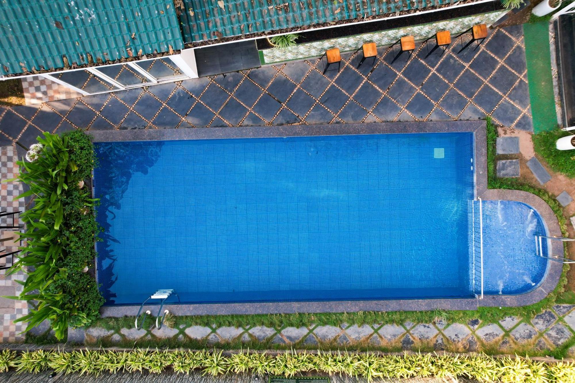 The Mayfield Resort, Vagator Anjuna Exterior foto